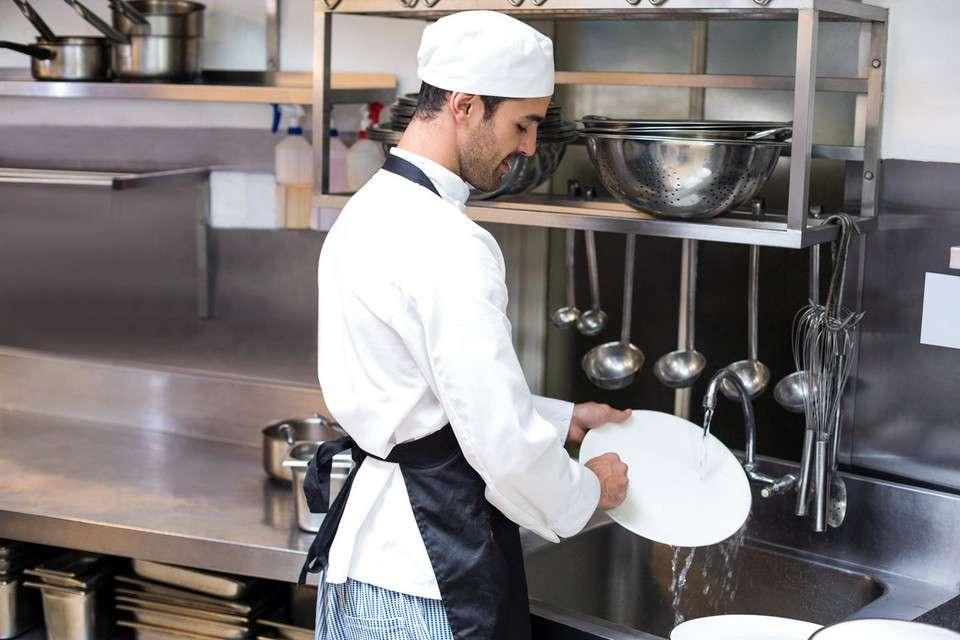 Официант Busboy- Dishwasher Посудомойщик